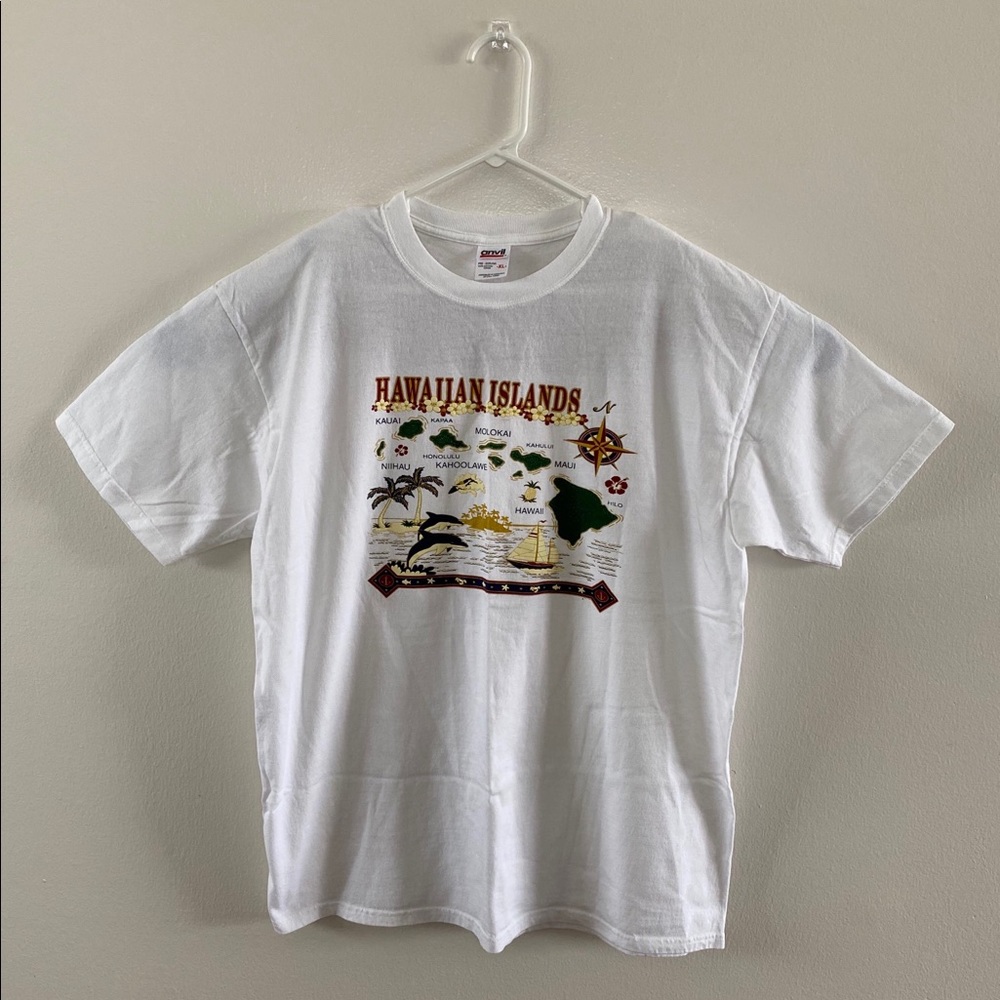 Hawaiian Islands Festive Tee